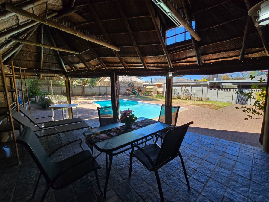 4 Bedroom Property for Sale in Dan Pienaar Free State